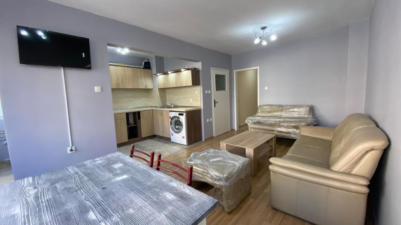 J&Z Rooms 부르가스 외부 사진